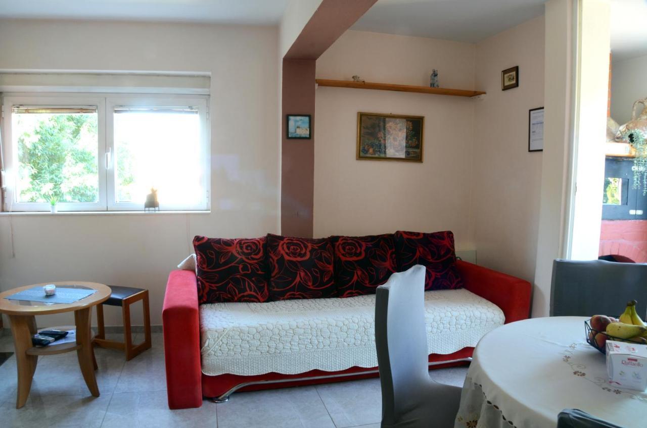 ביוגראד נה מורו Apartman M&S מראה חיצוני תמונה